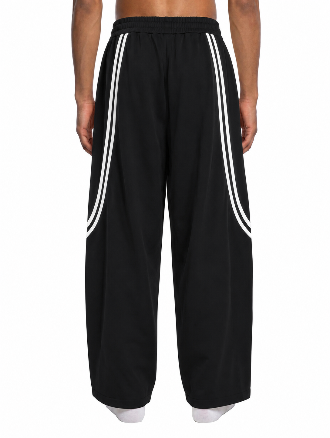 The Double Stripe Wide-Leg Shorts