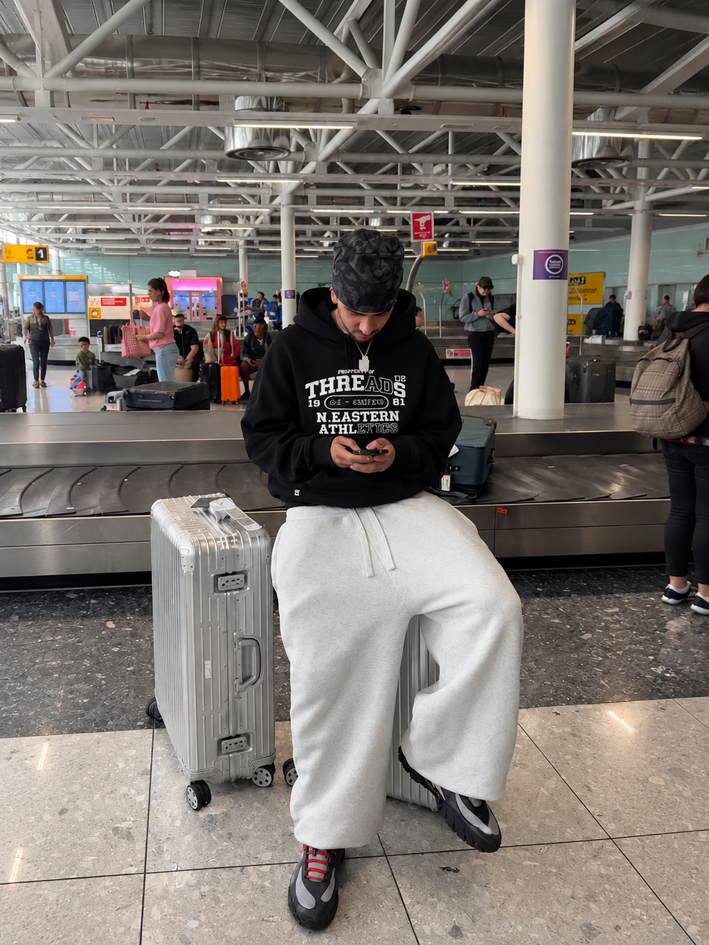 Threads Essential Heavyweight Fleece Hoodie