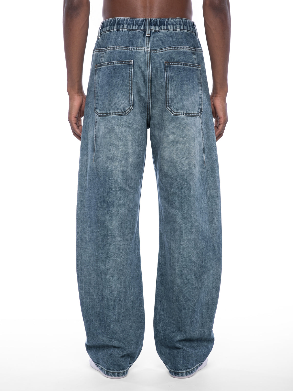 The Paneled Barrel Jeans